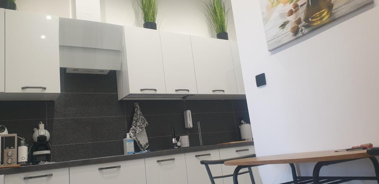 Apartamenty Rynek R Przemysl Exterior photo