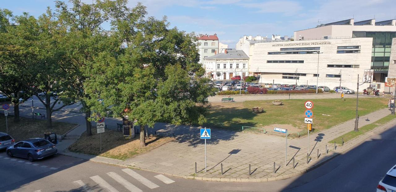Apartamenty Rynek R Przemysl Exterior photo